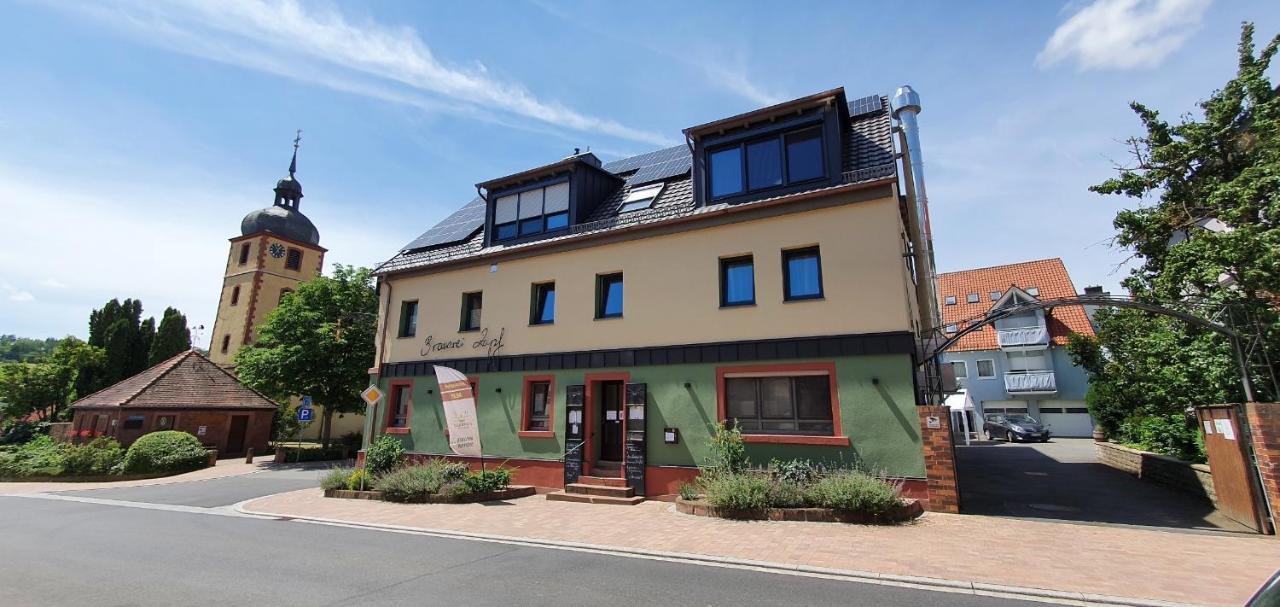 Wirtshaus & Hotel Zur Alten Brauerei Zapf Uettingen Ngoại thất bức ảnh